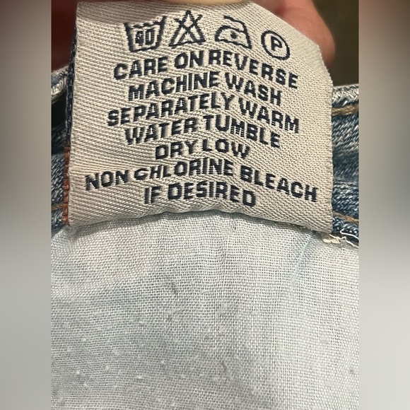 VERTIGO Paris women’s jeans size 10 
Measurements are on the pic great condition - Picture 13 of 16